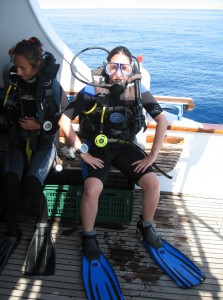 Divemaster ready to go, from Wikimedia creative commons